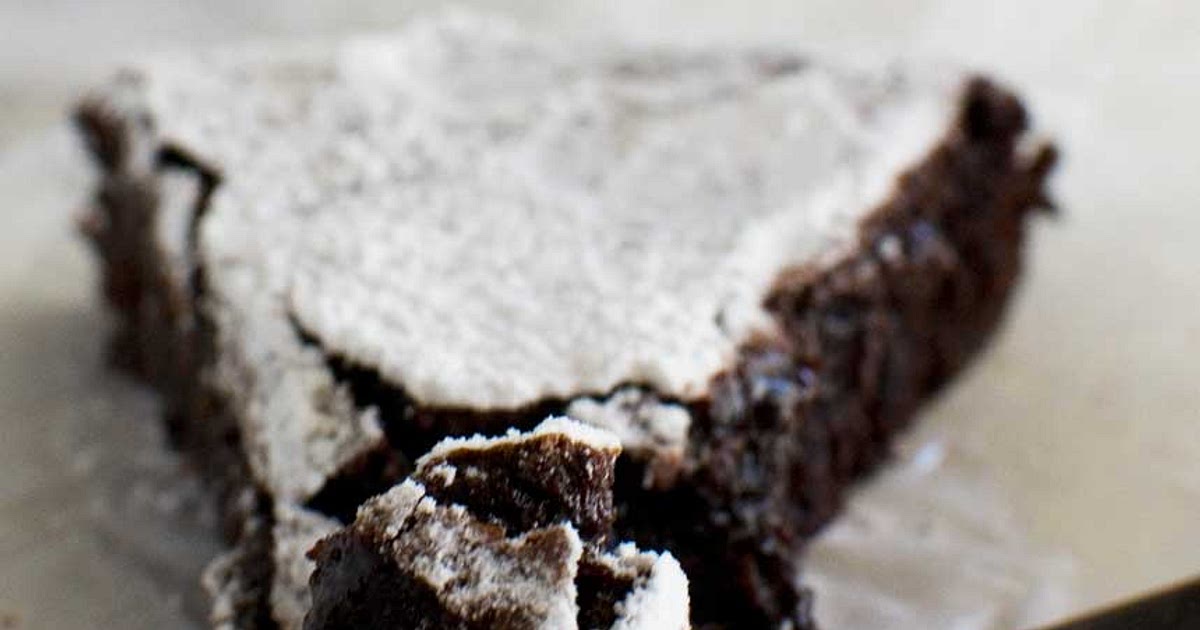 6-ingredient Gooey Swedish Chocolate Cake (Kladdkaka) Recipe | Samsung Food App