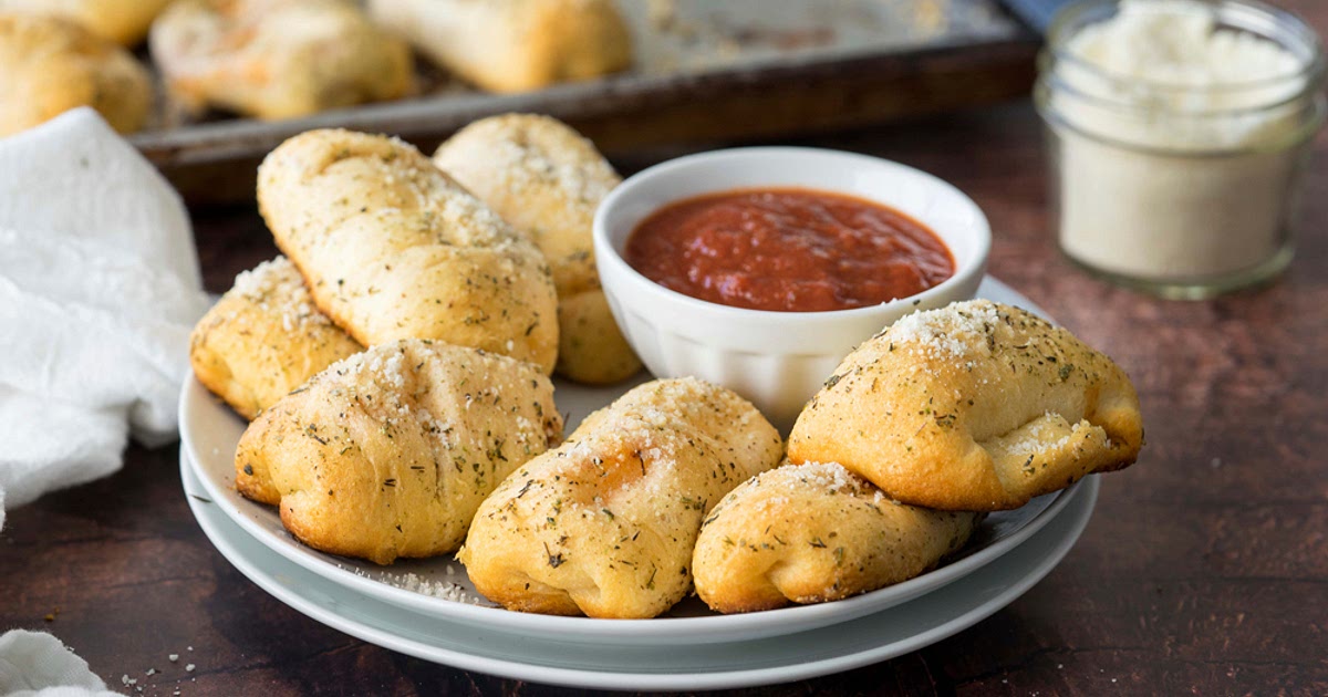 Crescent Mozzarella Sticks Recipe | Samsung Food App